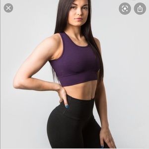 Alphalete Revival Vault Bra - Purple Noir